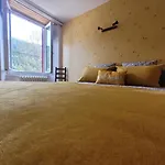 Au Coeur Du Volcantal Laveissière