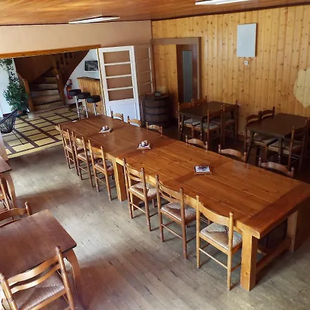 Au Coeur Du Volcantal 3* Laveissiere