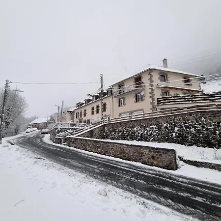 Guest house Au Coeur Du Volcantal 3*