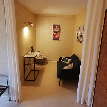 Au Coeur Du Volcantal 3*